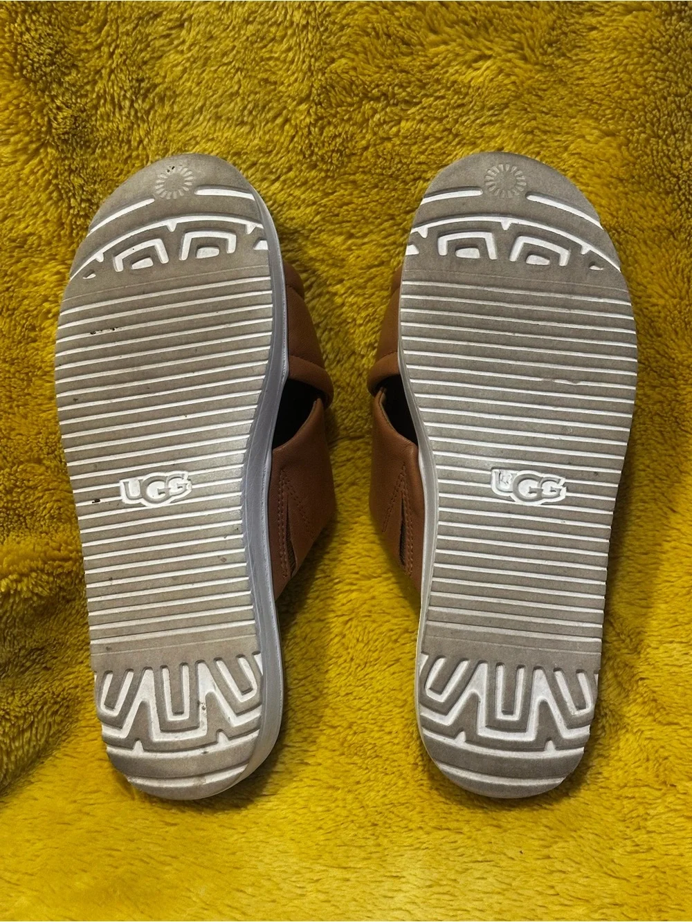 UGG Goldenstar Chestnut Leather Platform Slingback Sandals Women's Sz 8 Beach